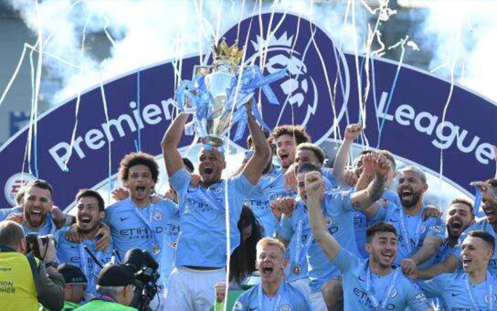 我们都应从 我们都应从